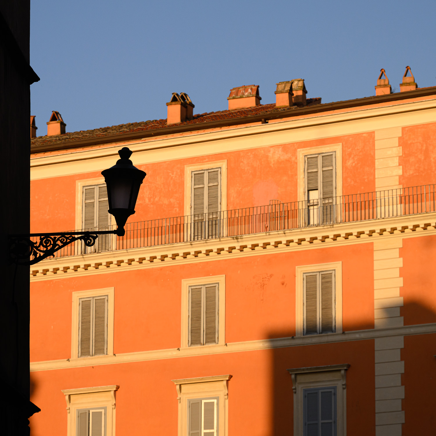 Streetlights of Rome