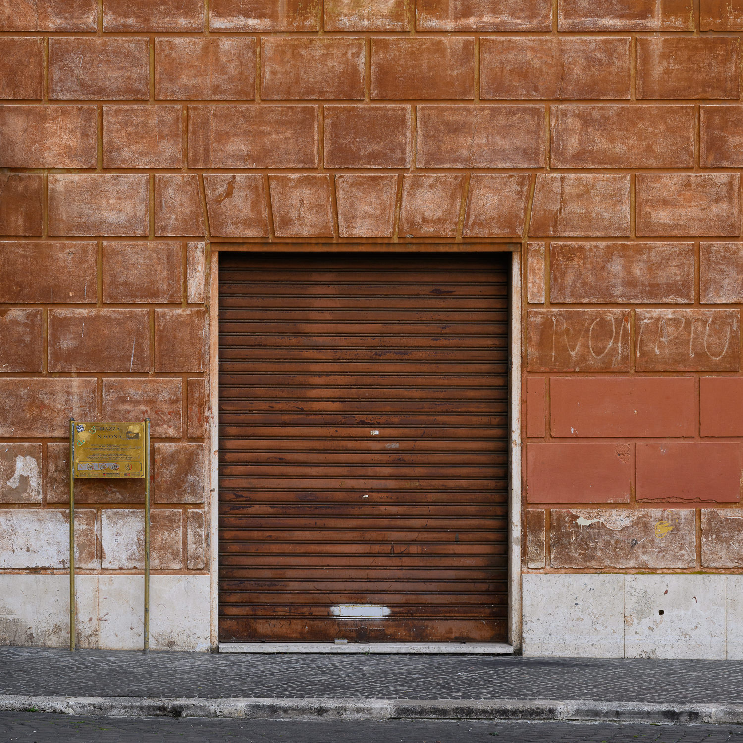 Doortraits of Rome